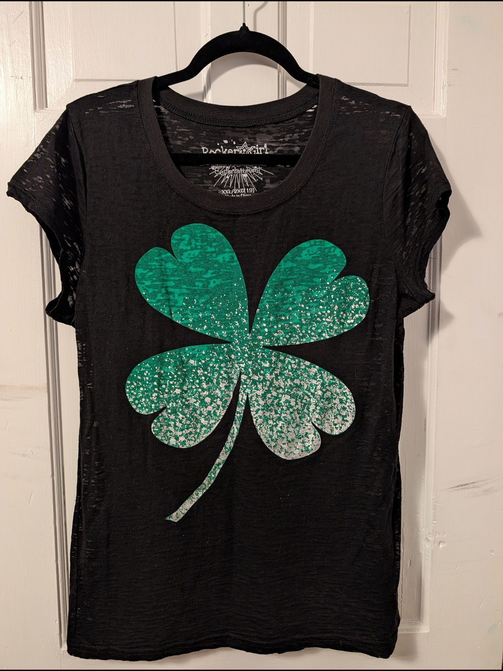 4 Leaf Clover Distressed Tee
